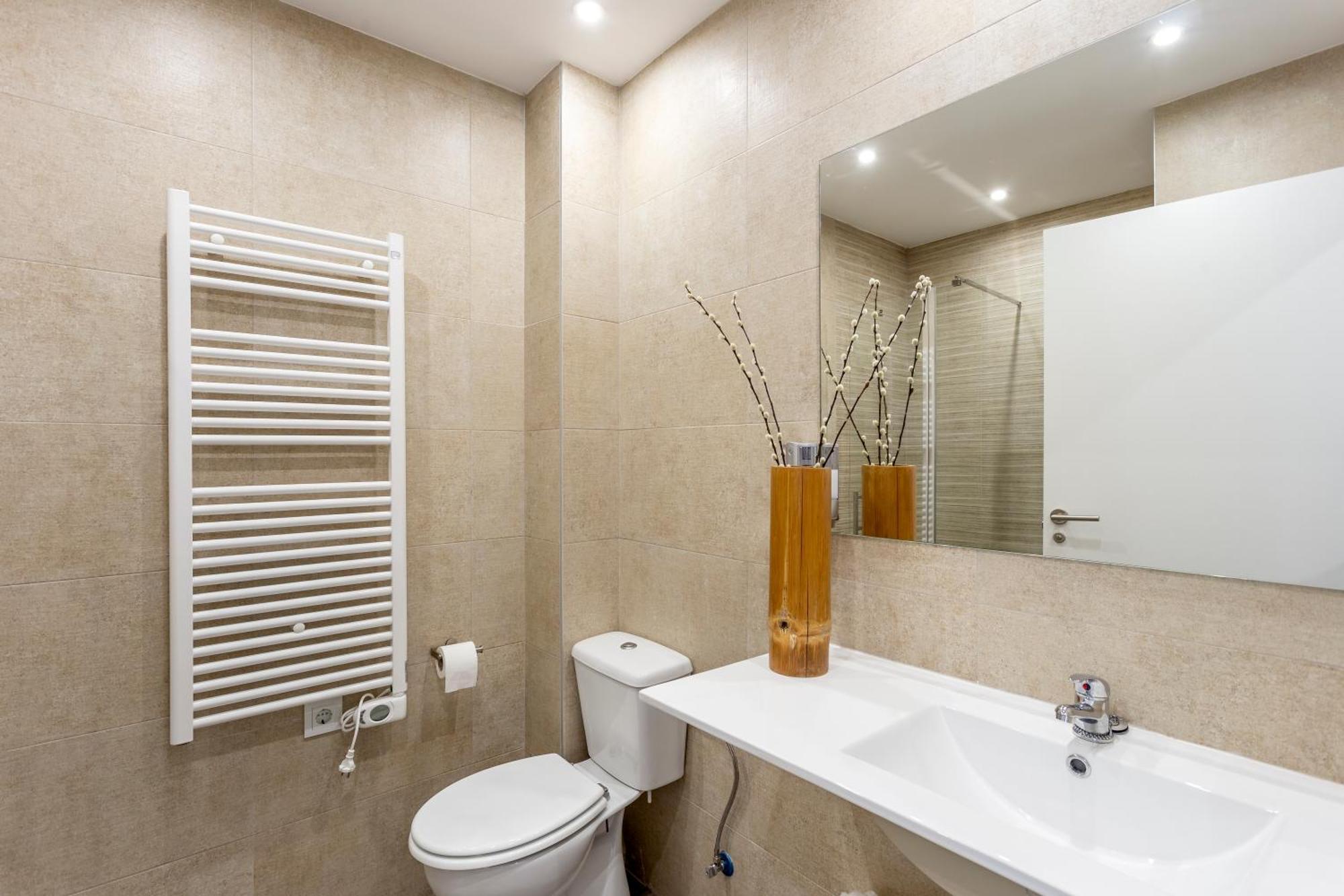 Hotel Bestprice Alegria マドリード エクステリア 写真